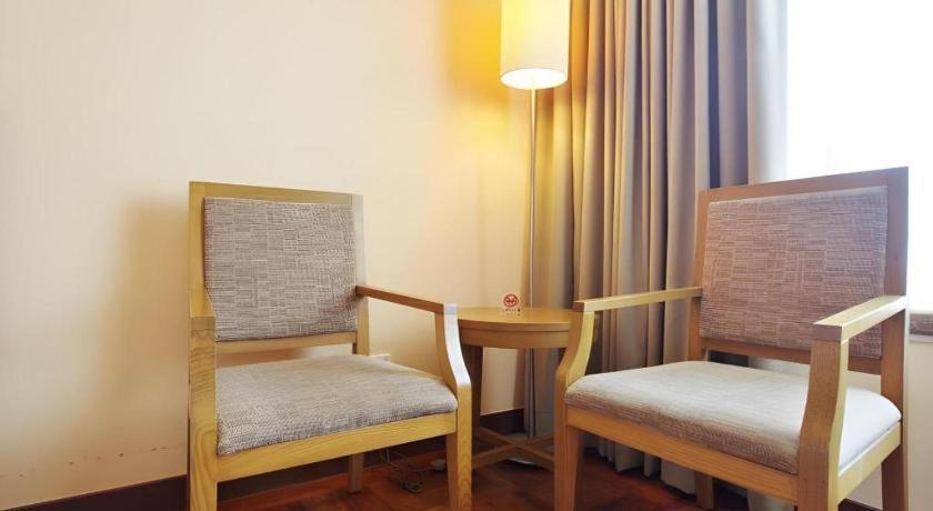 Caritas Oswald Cheung International House Hotel Hong Kong Exterior photo