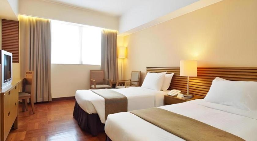 Caritas Oswald Cheung International House Hotel Hong Kong Exterior photo