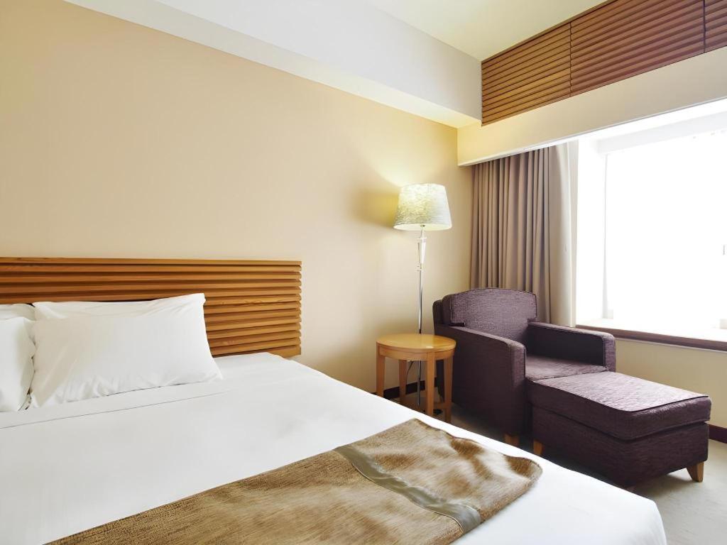 Caritas Oswald Cheung International House Hotel Hong Kong Exterior photo