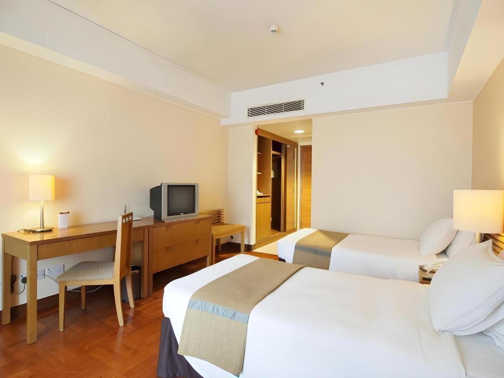 Caritas Oswald Cheung International House Hotel Hong Kong Exterior photo